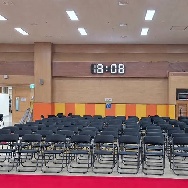 초정밀 LED 시계 정밀한 시간 표시